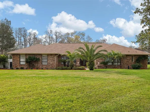 1004 Hastings Ct, Lutz, FL 33548