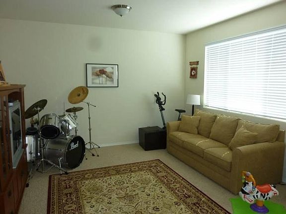 Bonus room on 2nd floor