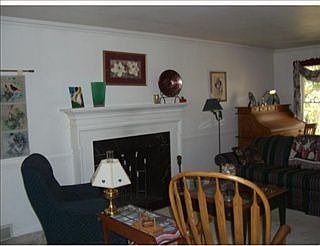 4th image of 123 Lakeshore Dr