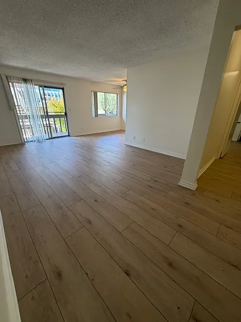 2 bedroom unit living room