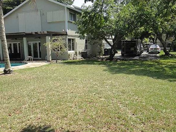 4th image of 9651 W. Calusa Club Dr