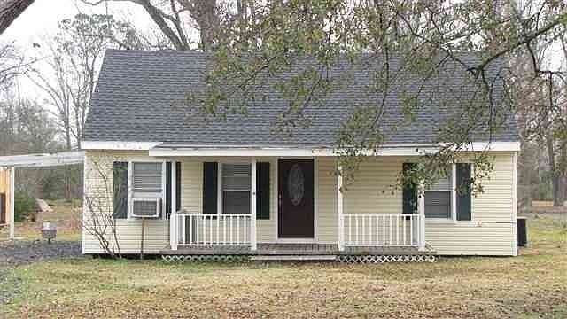 1st image of 355 Gum Dr