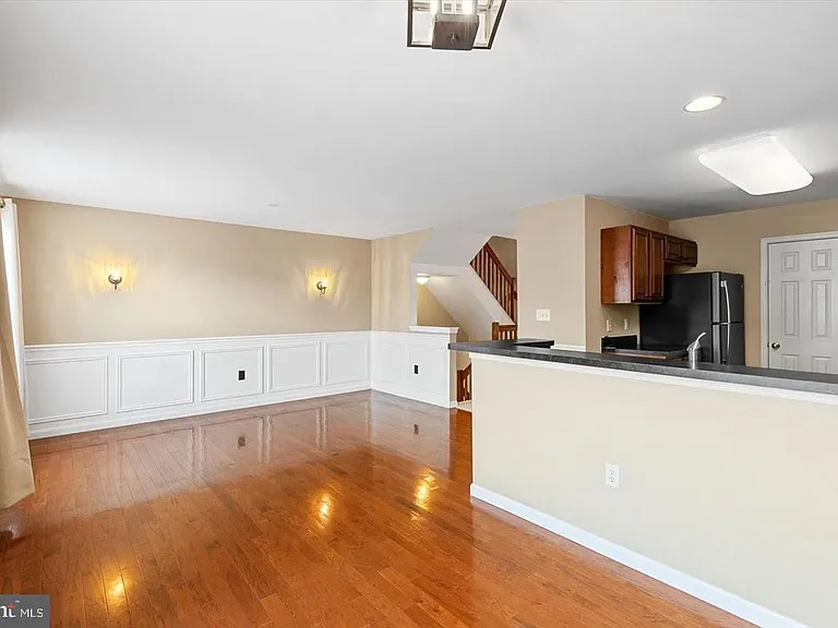 233 Thrush Dr — Photo 14