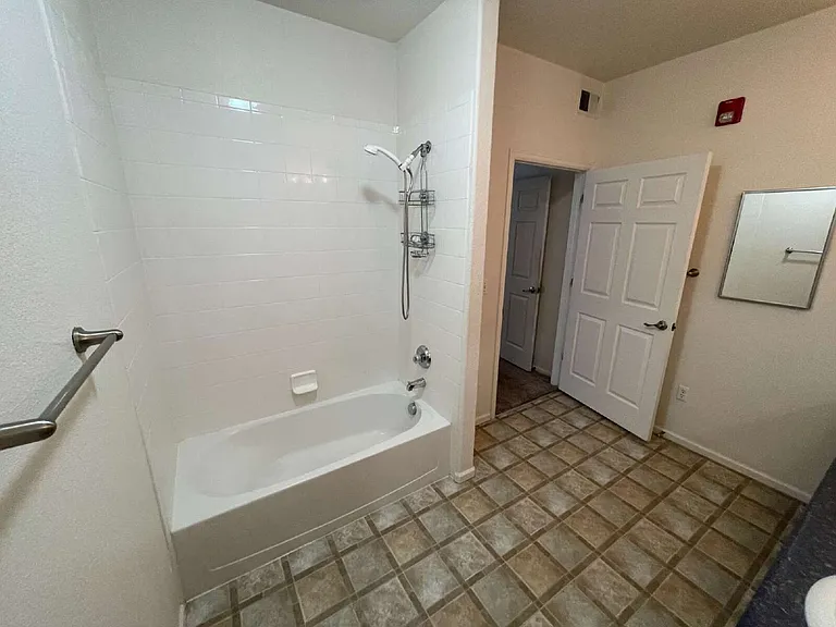 15700 E Jamison Dr #1103 — Photo 20