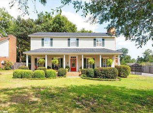 2421 Cottage Woods Ct, Mobile, AL 36695