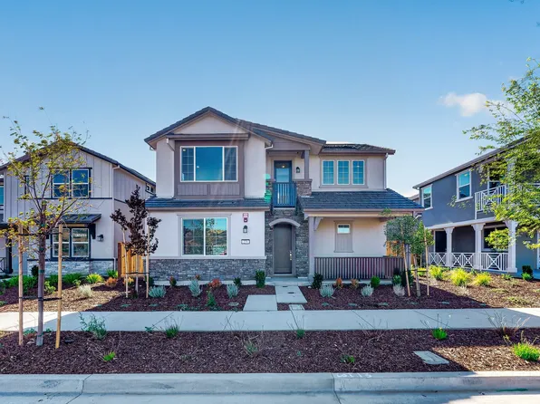279 Mount Royal Rd, Vacaville, CA 95687