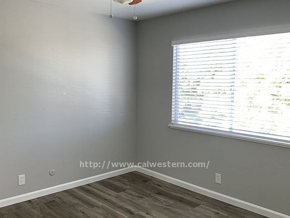 4th image of 640 Kodiak Ct #3
