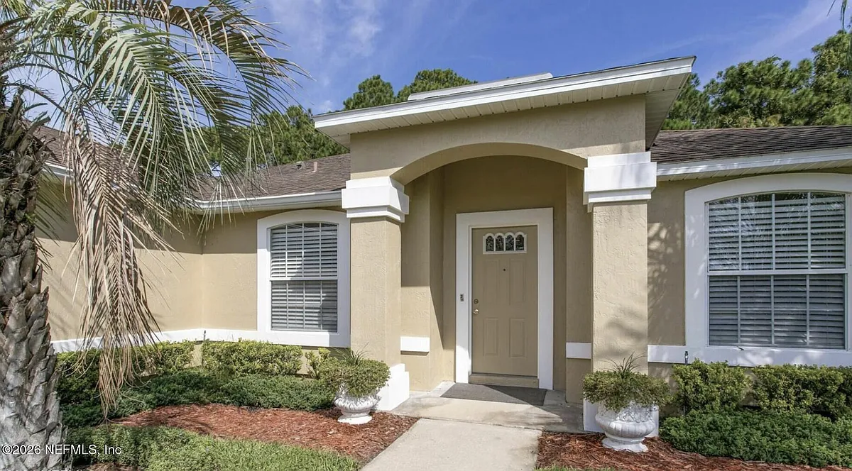Building Photo - 13031 Chets Creek Dr N