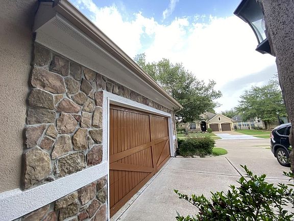 3rd image of 8311 Cabrillo Landing Ct