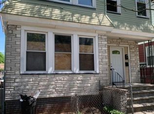 176 Huntington Ter #3, Newark, NJ 07112