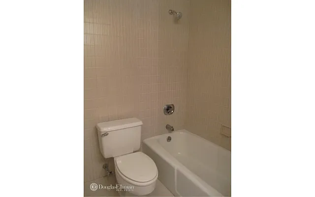 Rented by Douglas Elliman | media 18