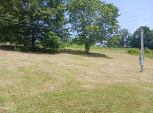 636 Camp Ridge Rd, La Follette, TN 37766