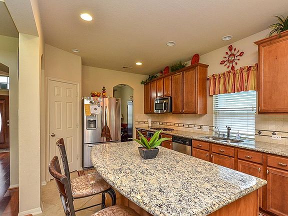 2nd image of 13335 Mablehurst Dr