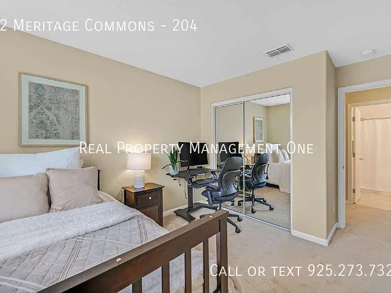 32 Meritage Cmn #204 — Photo 21