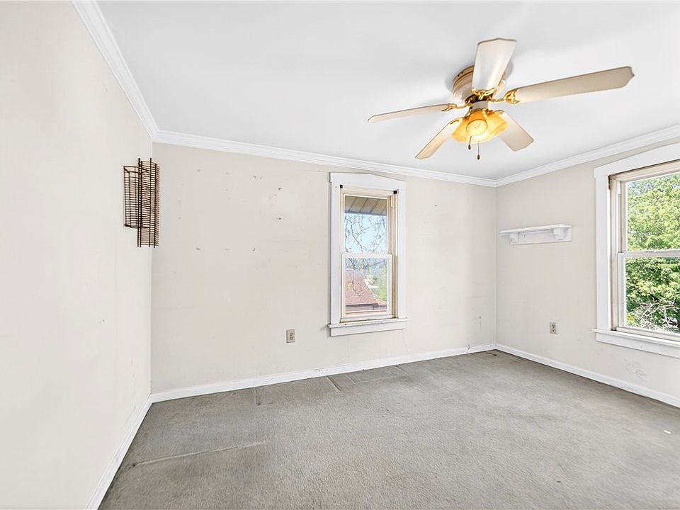 25th image of 335 Taylor Ave