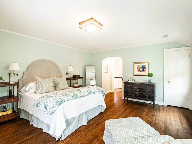 6014 N Kent Ave — Photo 22