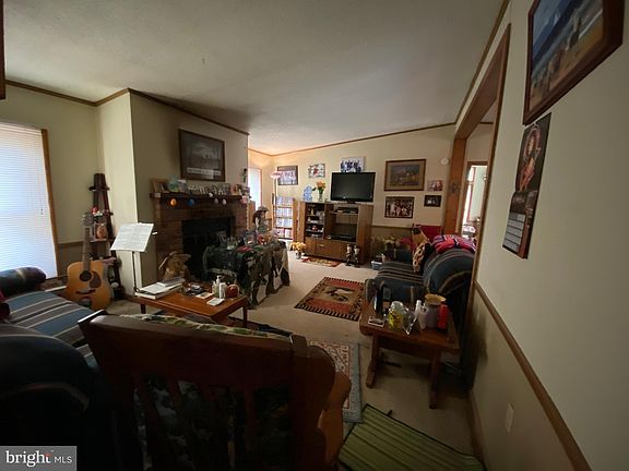 5th image of 22481 Cornwall Dr