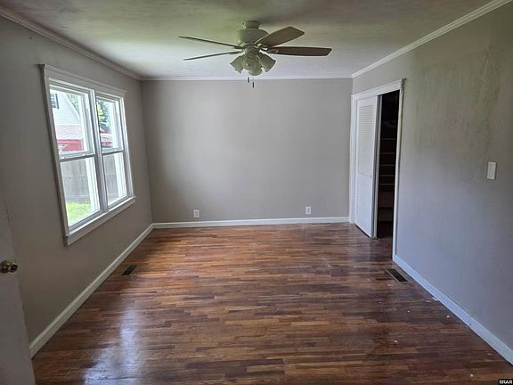 5th image of 901 S Home St