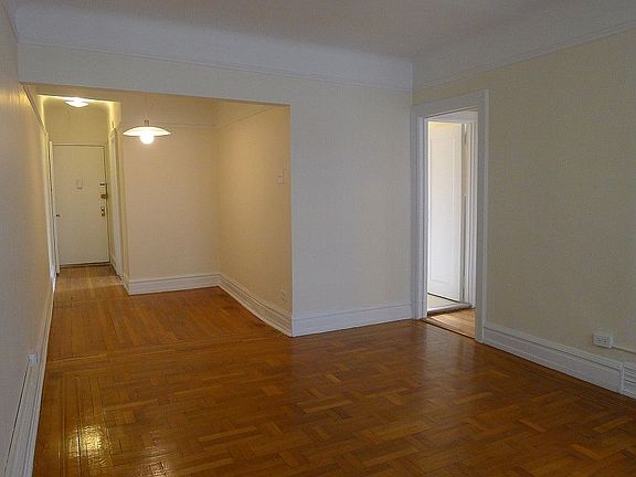 3rd image of 135 W 16th St APT 64