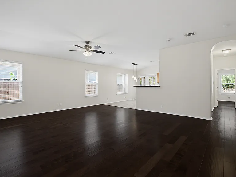 538 Lynx Mountain — Photo 2