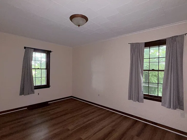 13497 Center Rd — Photo 21