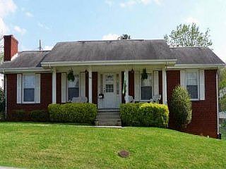 1st image of 302 Virgil Ave