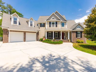 232 E Ivybridge Drive, Hubert, NC, 28539