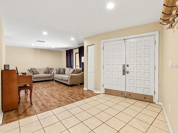 4th image of 6469 31st Terrace Ct N