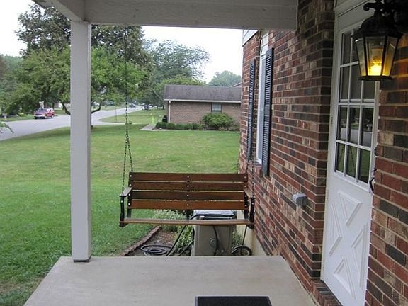 2nd image of 6730 Marjean Dr