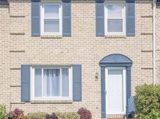 2634 Northfield Dr, East Petersburg, PA