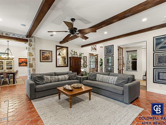 4th image of 1505 Whispering Oaks Ct