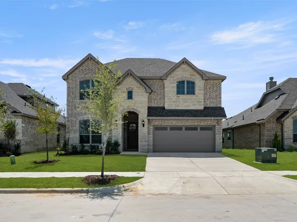 466 Red Maple Dr, Waxahachie, TX 75165