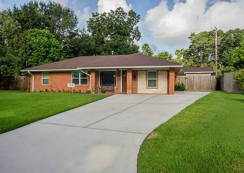 1st image of 3007 Topham Cir