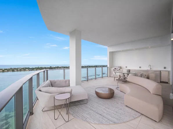 4714 N FLAGLER Drive #2101, West Palm Beach, FL 33407