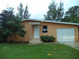 365 Holly Dr, West Palm Beach, FL 33415