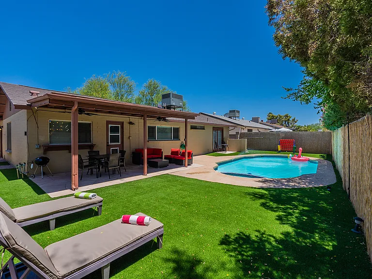 3911 W Desert Cove Ave — Photo 26