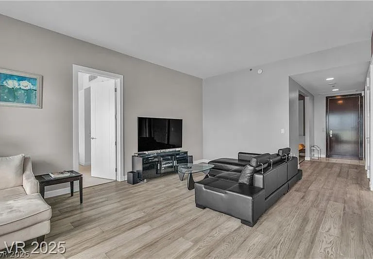4525 Dean Martin Dr #3207 — Photo 36