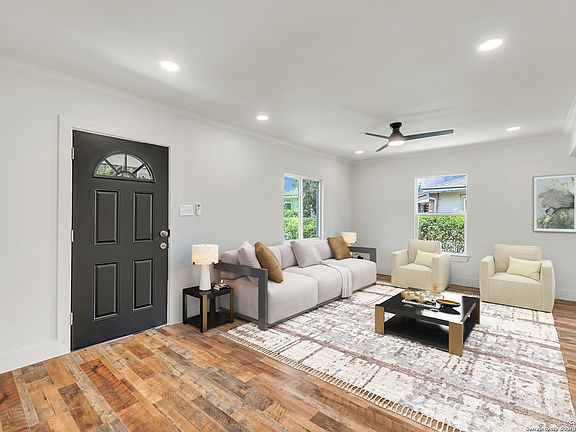 3rd image of 339 Thorain Boulevard