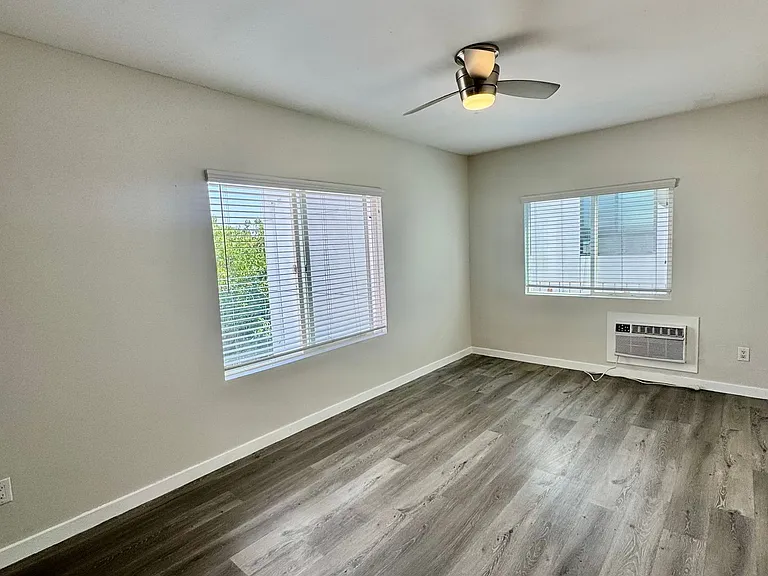7524 Sepulveda Blvd — Photo 5