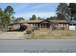 5119 Foxfire Rd, Fayetteville, NC 28303