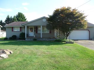 509 Blossom Ave, Campbell, OH