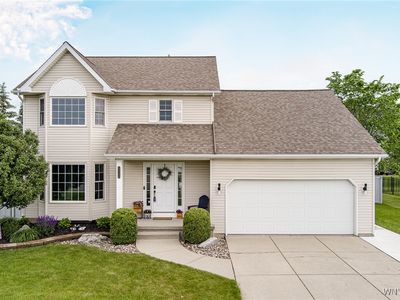 8902 Michael Douglas Dr, Clarence Center, NY, 14032