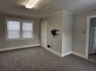49 State St APT 1-2, Augusta, ME 04330