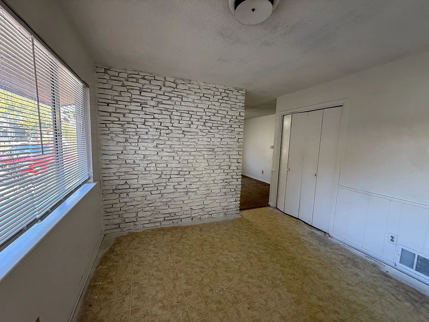 1504 Kimberly Lane — Photo 4