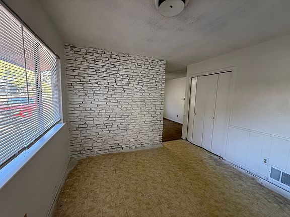 4th image of 1504 Kimberly Ln