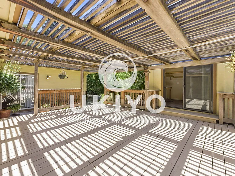 645 Keith Ct #1 — Photo 51
