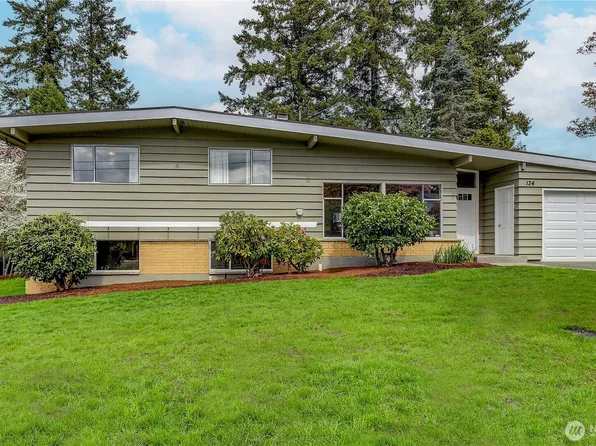 134 160th Place SE, Bellevue, WA 98008