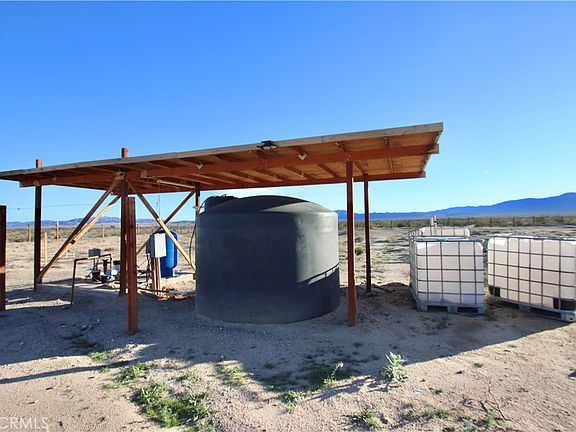 3rd image of 81371 Garden Rd