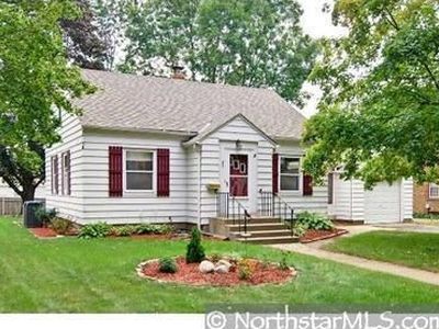 23 18th Ave N, Hopkins, MN, 55343