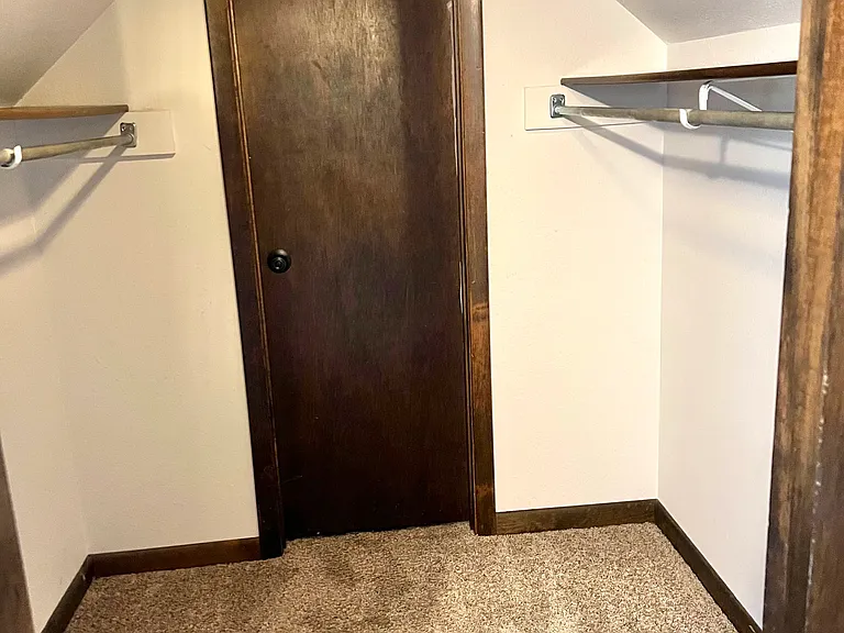 1013 S Cedar St — Photo 18